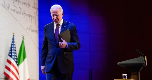 美國在兩條戰(zhàn)線上發(fā)起冷戰(zhàn),西方卻陷入擔憂 中俄關(guān)系正越走越近